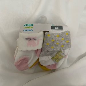 Carter’s 6 pack of socks